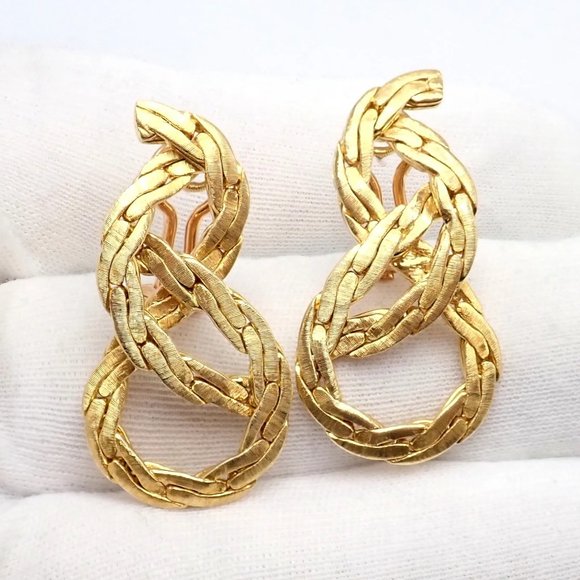 Authentic! Vintage Buccellati 18k Yellow Gold Knot Rope Coil Earrings - Picture 7 of 10